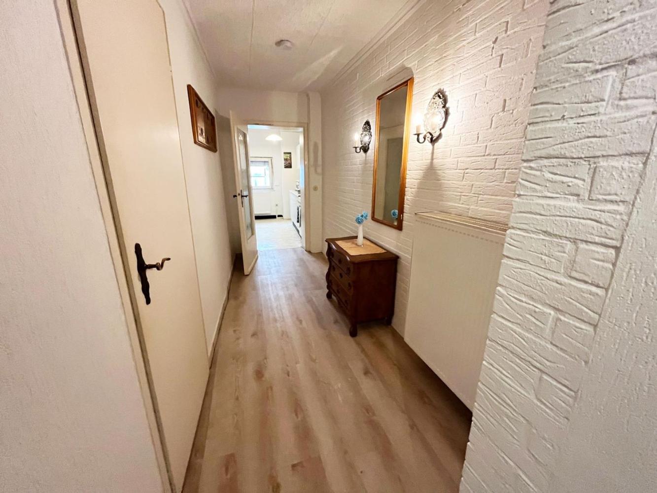 5 Room Apartment In Zuelpich ซึลพิค ภายนอก รูปภาพ